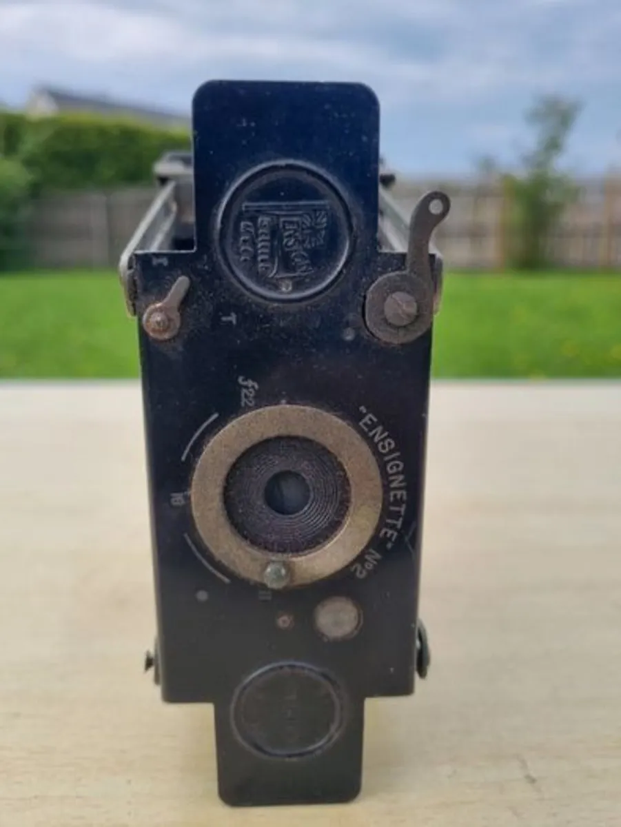 Houghtons Ensignette No 2 Camera - Image 4