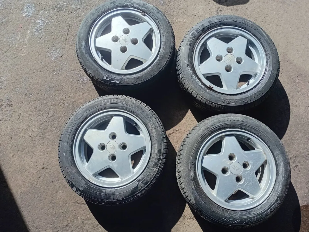 Ford Escort XR3i Original 14” Alloys - Image 4