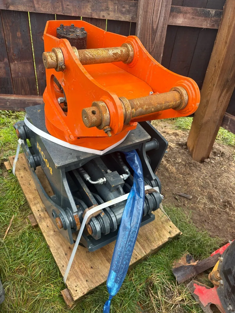 Rotating grab - Image 1