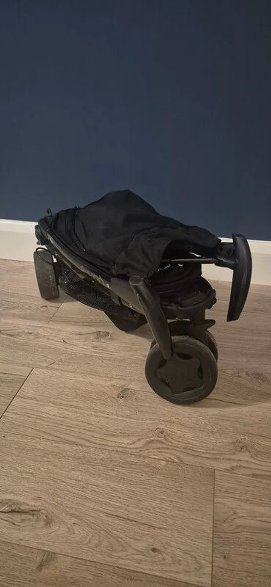 Quinny Travel Buggy - Image 3