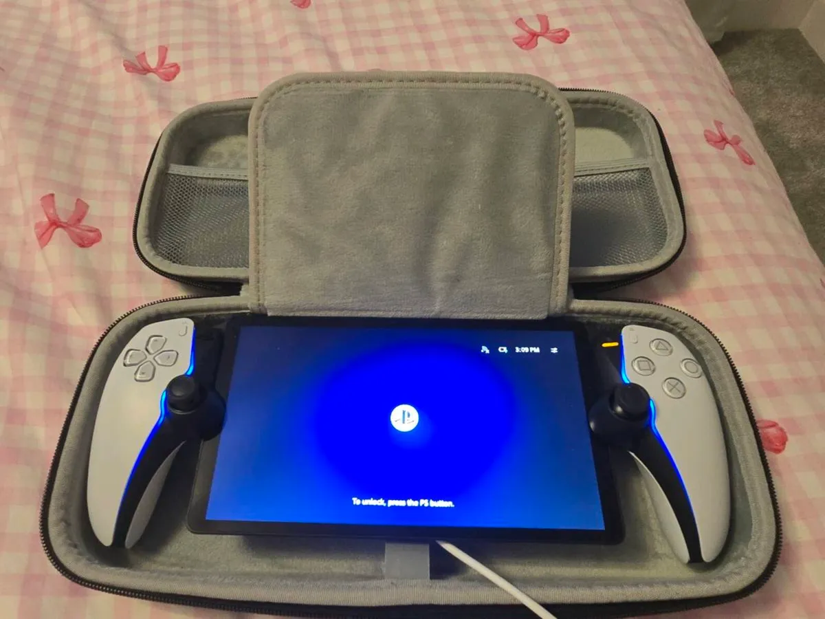 Playstation portal - Image 1