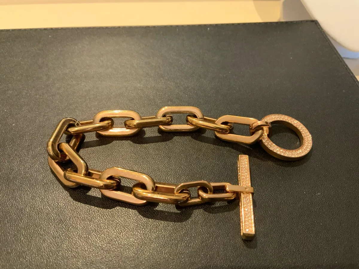 Michael Kors Rose Gold Chunky Bracelet - Image 1