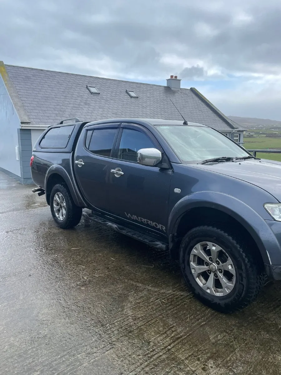 Mitsubishi L200 2010 - Image 2