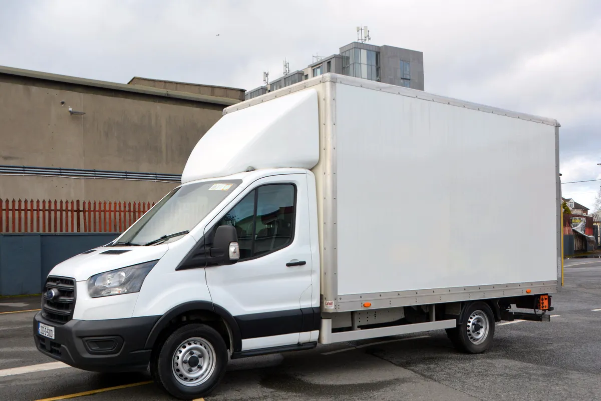 Ford Transit Box & 750kg aluminium tail lift - Image 1