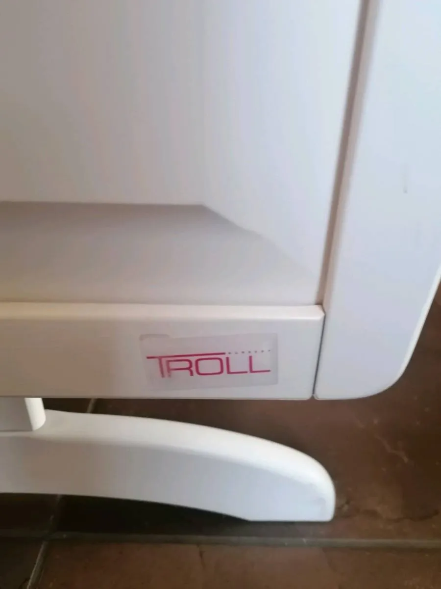 Baby Rocking Crib - Image 4