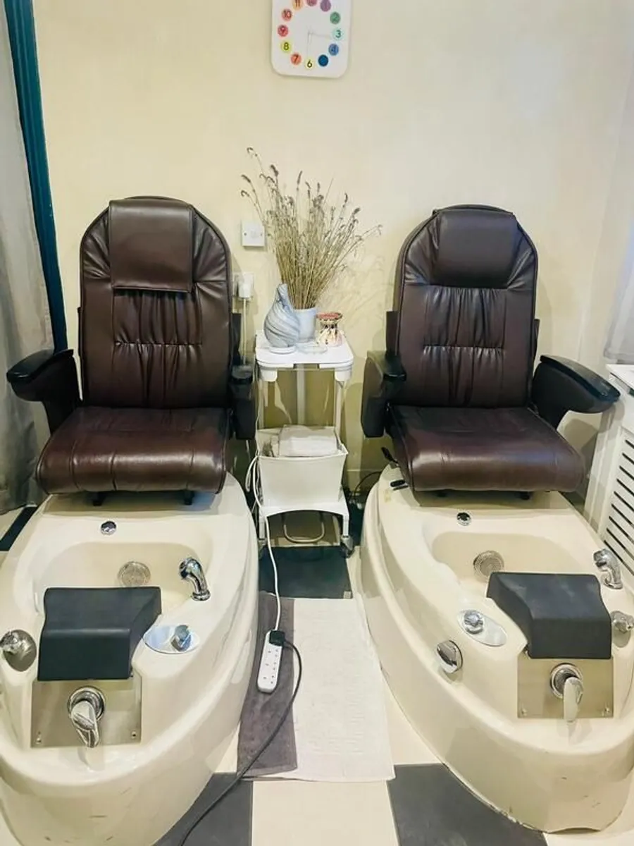 Spa Chairs - Image 1