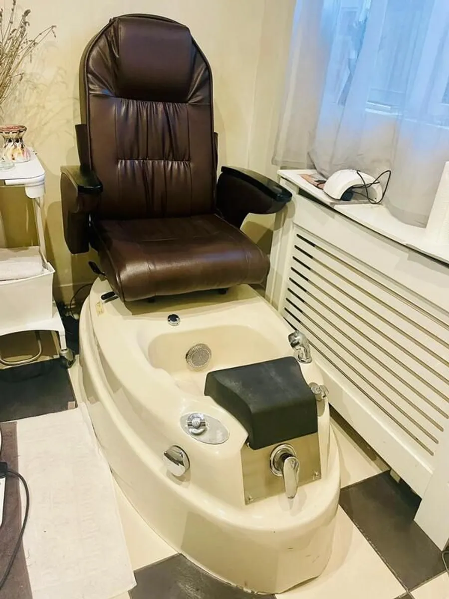 Spa Chairs - Image 3