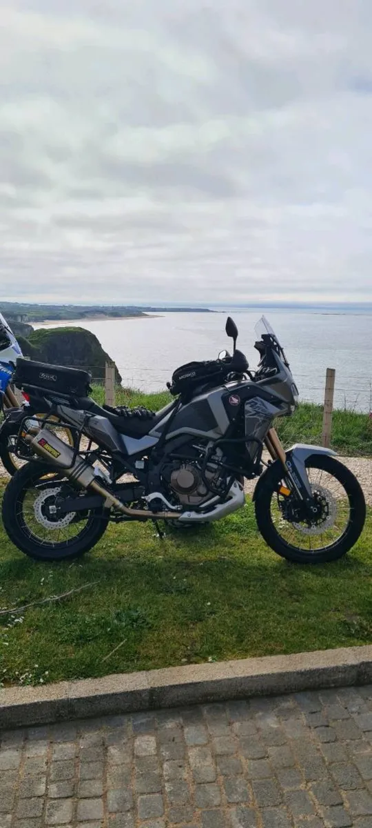 Honda africatwin 1100 adventure sports - Image 4