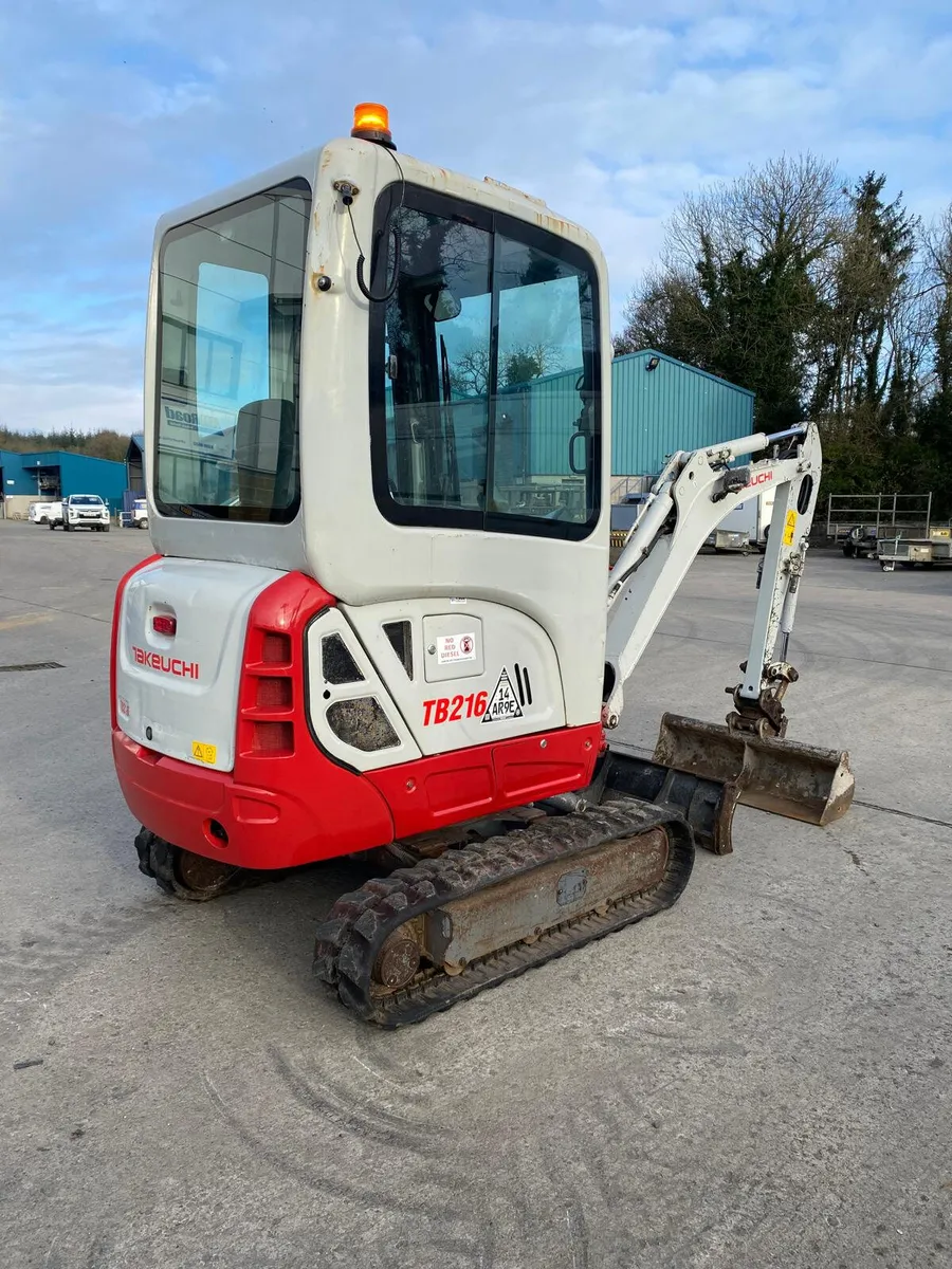 2018 TAKEUCHI TB216 1.5T MINI DIGGER - Image 3