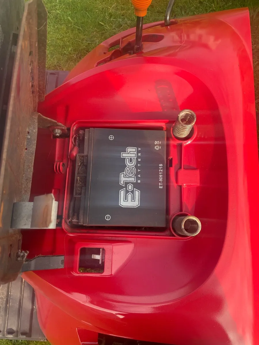 Honda GCV 530 Tractor - Image 4