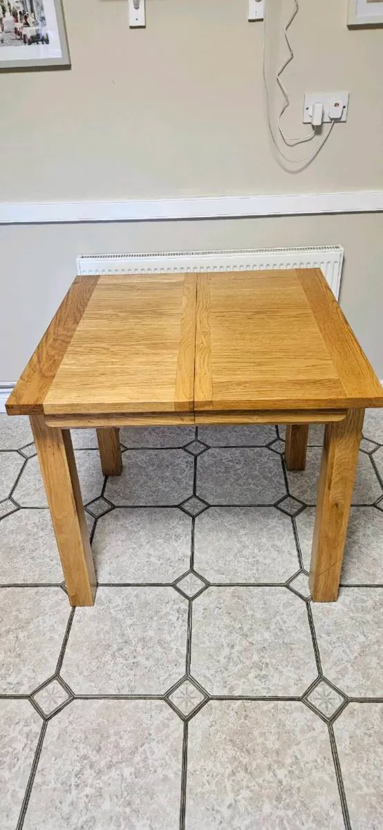 Solid oak table extending table - Image 1