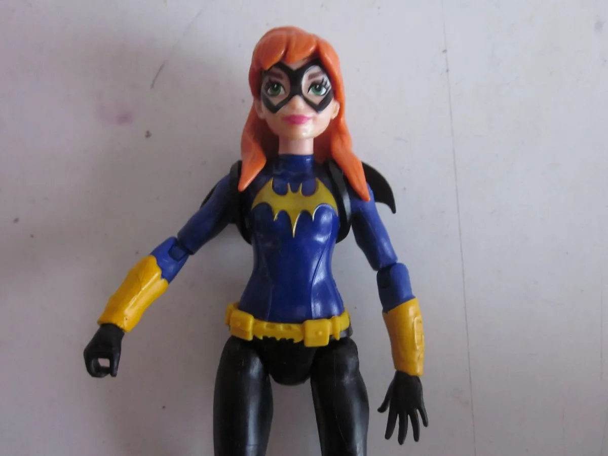 2015 Mattel DC Comics Super Hero Girls Batgirl - Image 3