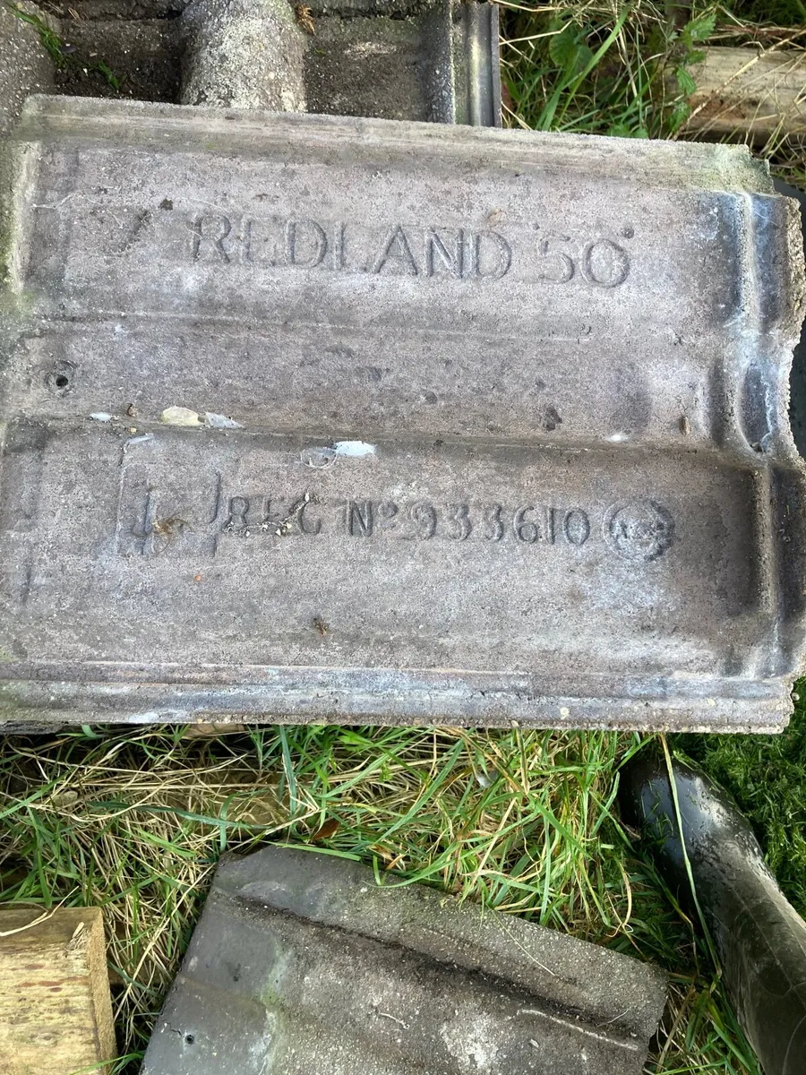 Roof tiles Redland 50 - Image 1