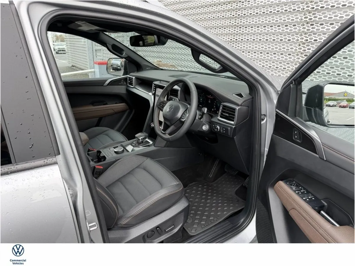 Volkswagen Amarok PAN AMERICANA 3.0 V6 237HP AUTO - Image 2