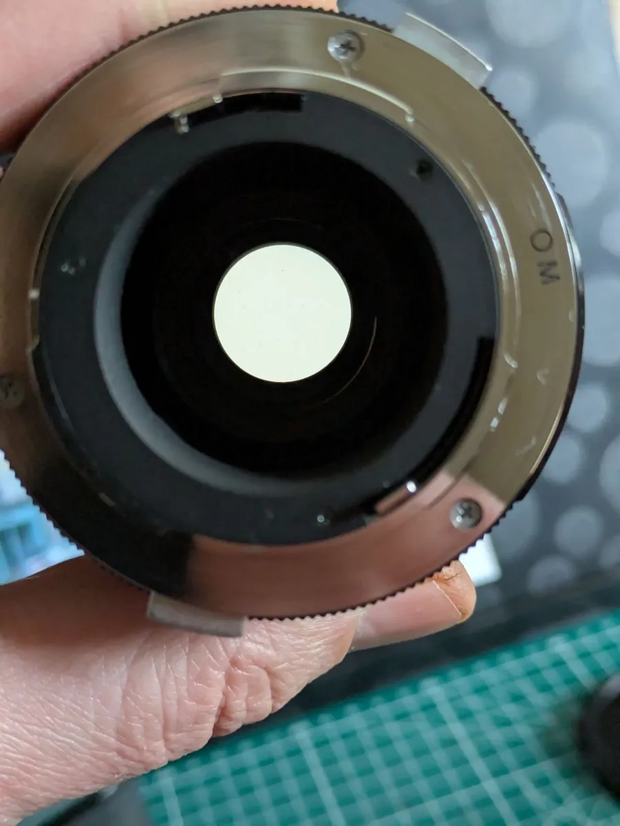 🎞️ Olympus OM10 film SLR + 28-80mm zoom lens - Image 4