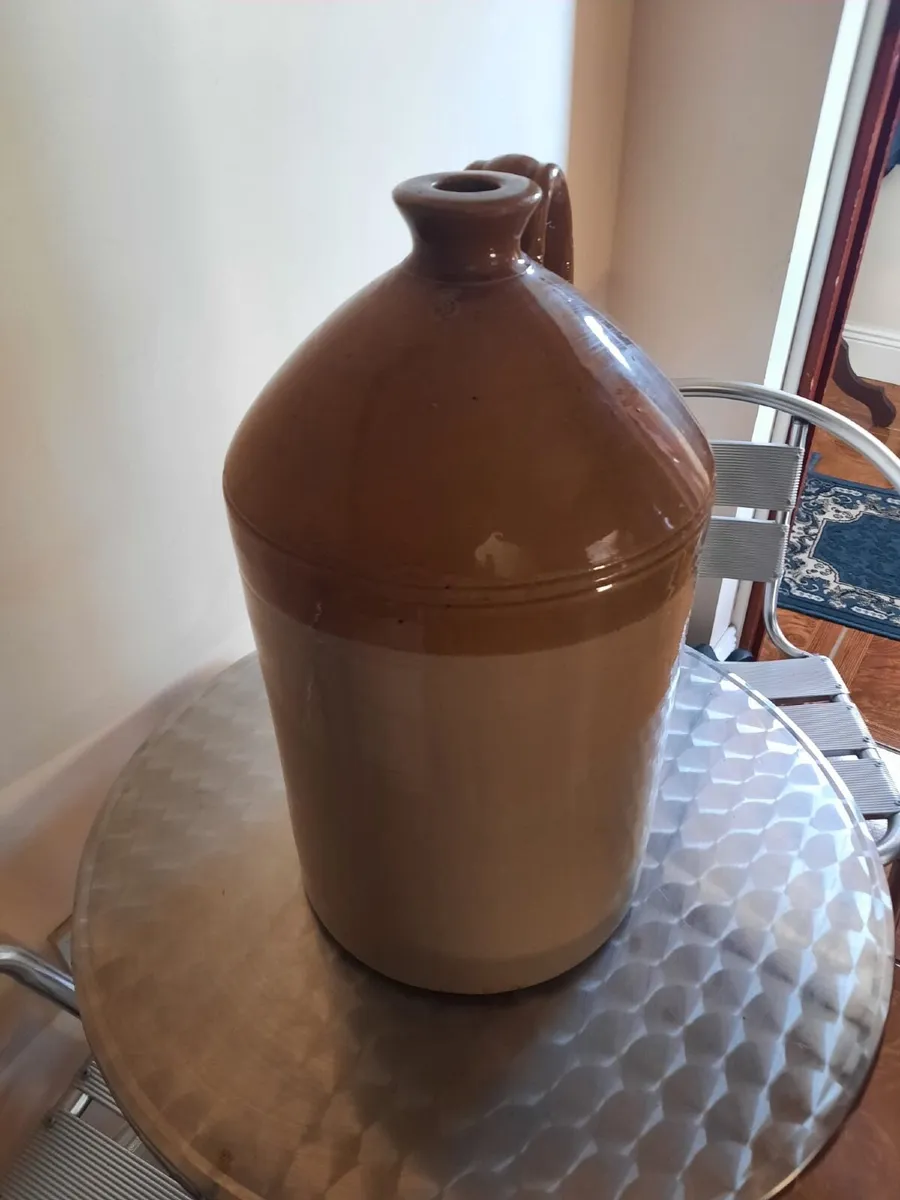 Large antique stoneware crock - Image 1