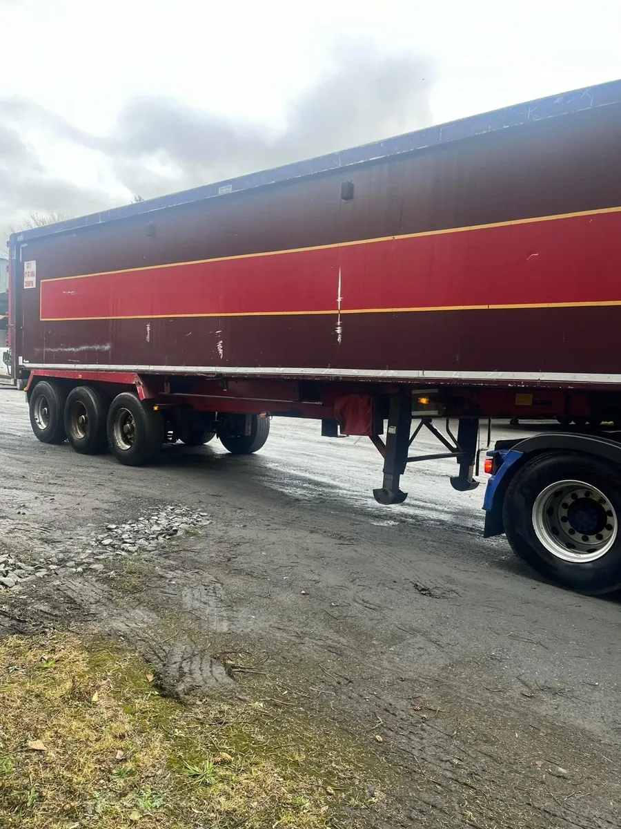 2005 Weightlifter Trailer Bulk Tipping Trailer - Image 2