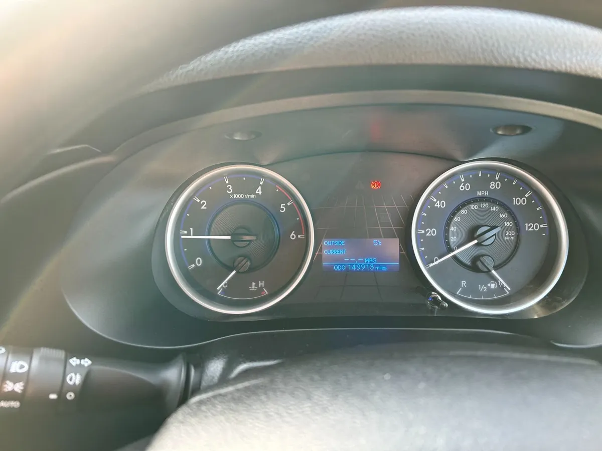 Toyota Hilux 2018 - Image 4