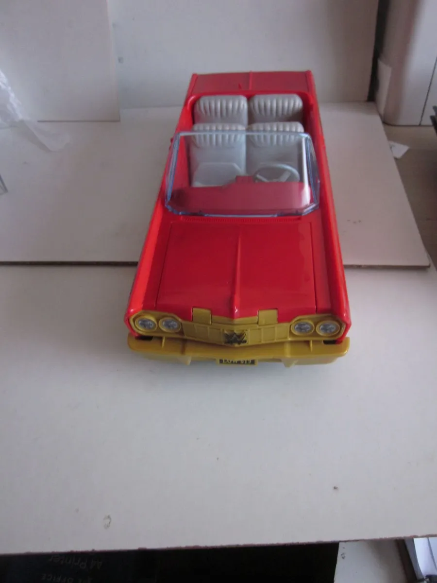 WWE Lucha LowRider withRey Mysterio - Image 2