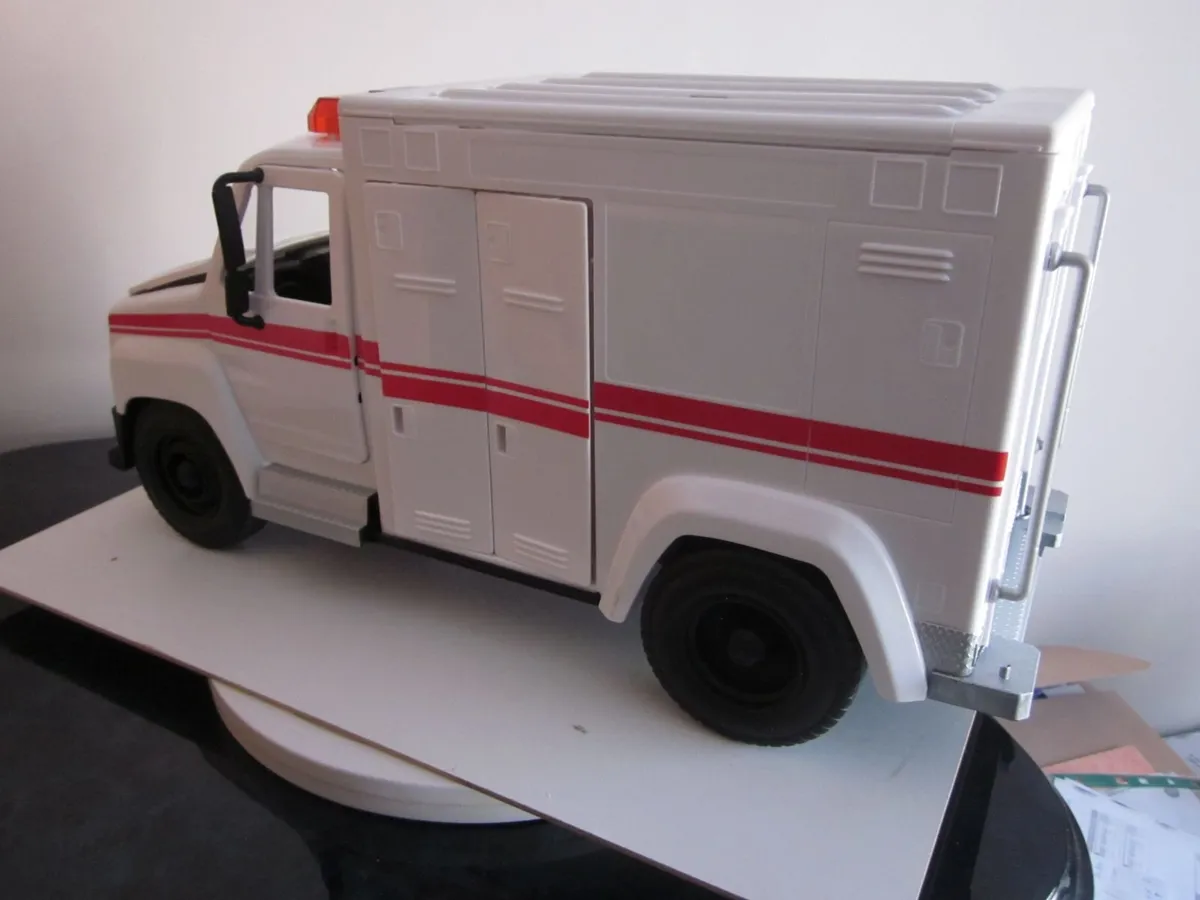 WWE Wrekkin Slambulance Breakway Vehicle - Image 4