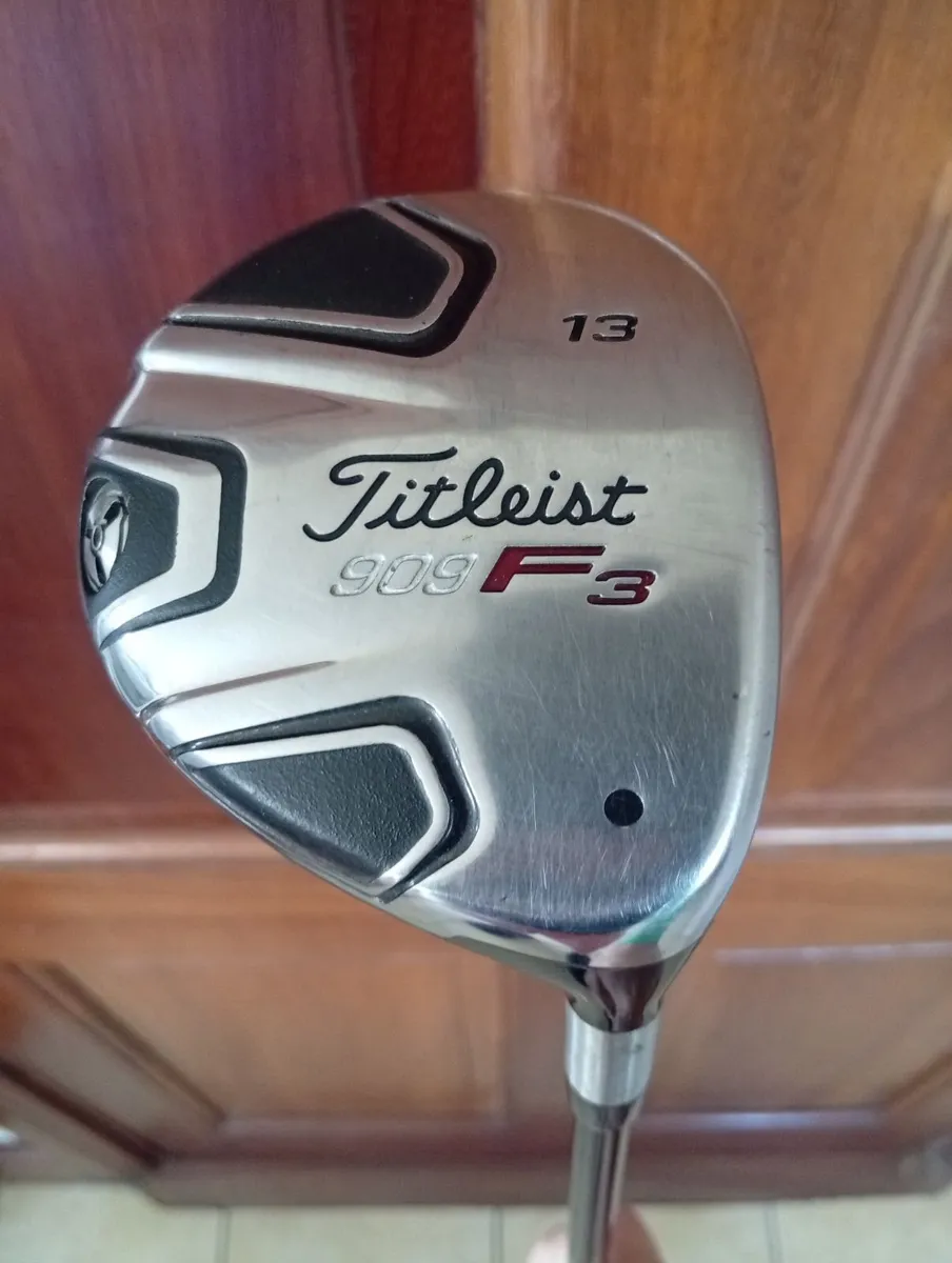 Titleist 909 F3 13 Degree 3 Wood Stiff Flex - Image 1