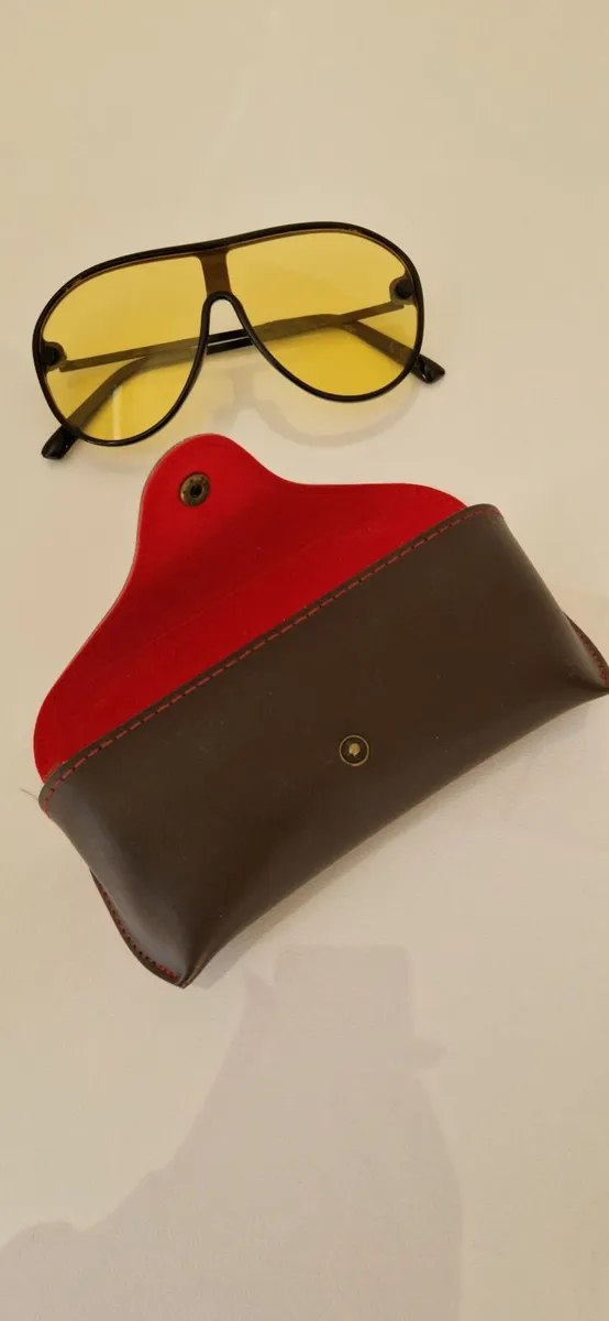 Sun glasses - Image 2