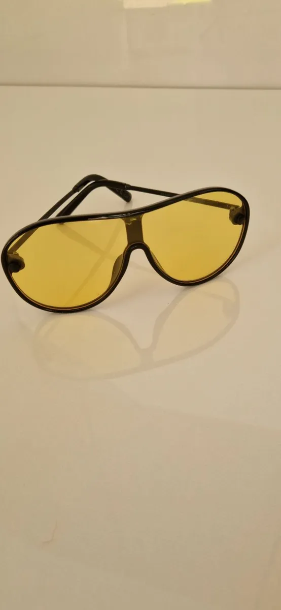 Sun glasses - Image 4