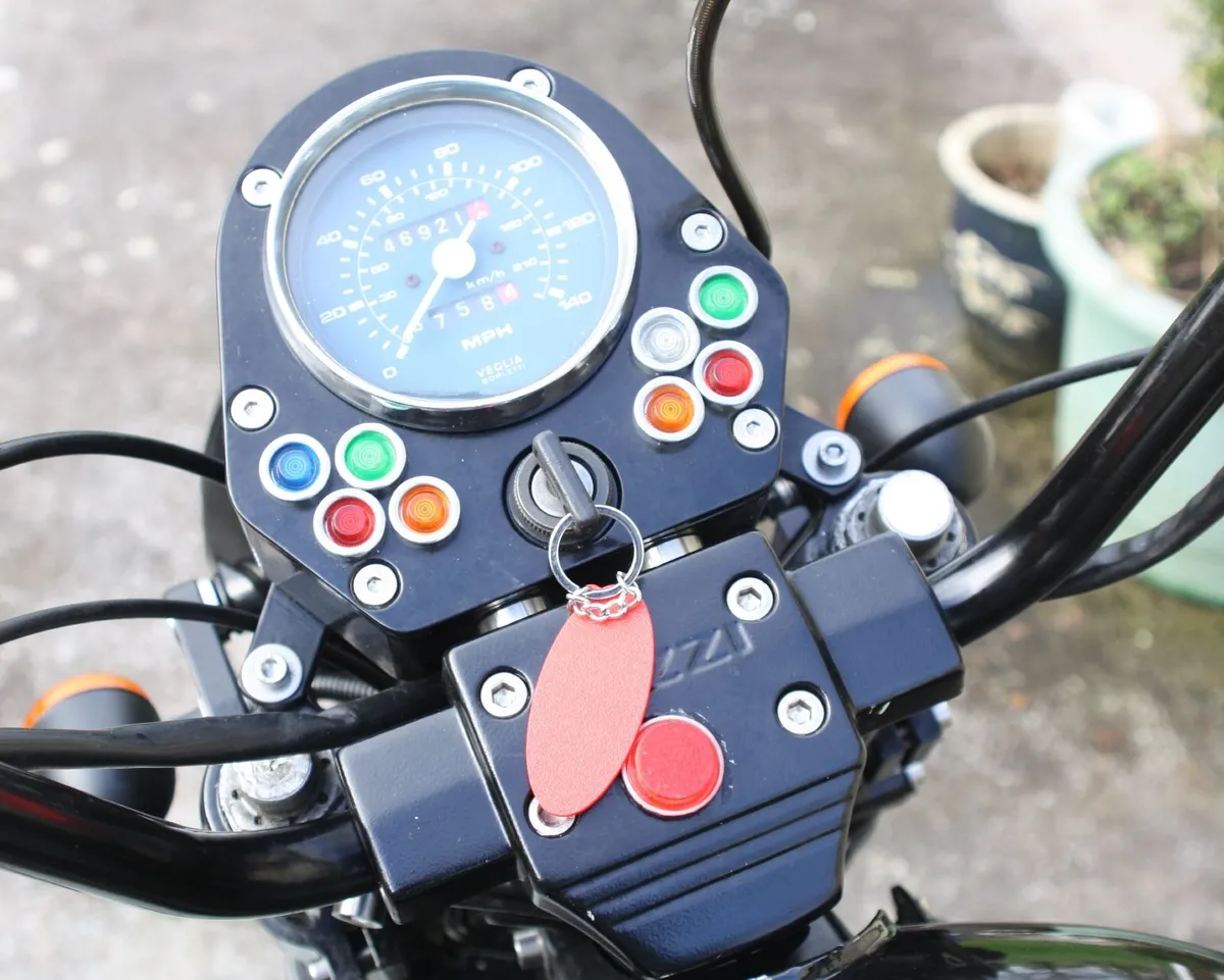 1994 Moto Guzzi California 1100 - Image 3