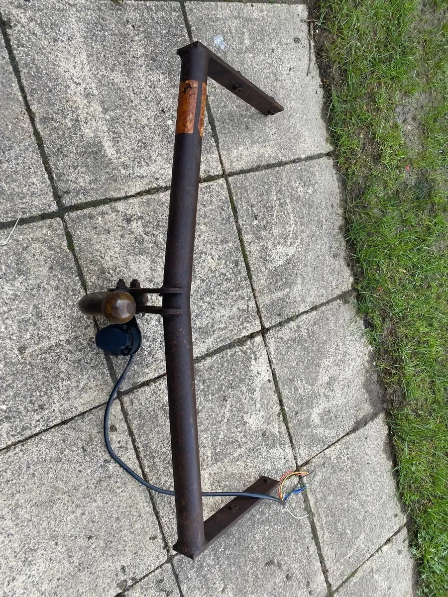 Skoda Fabia mk1 tow bar - Image 4