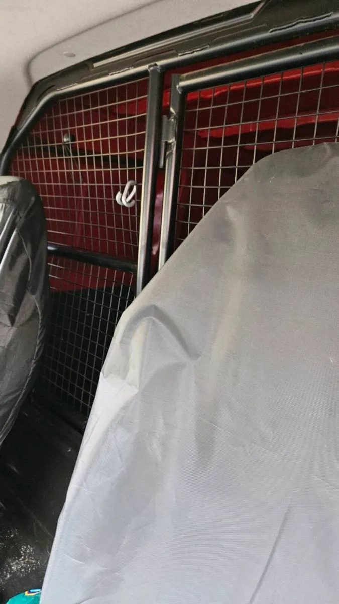 Nissan NV200, Taxed, Test - Image 4