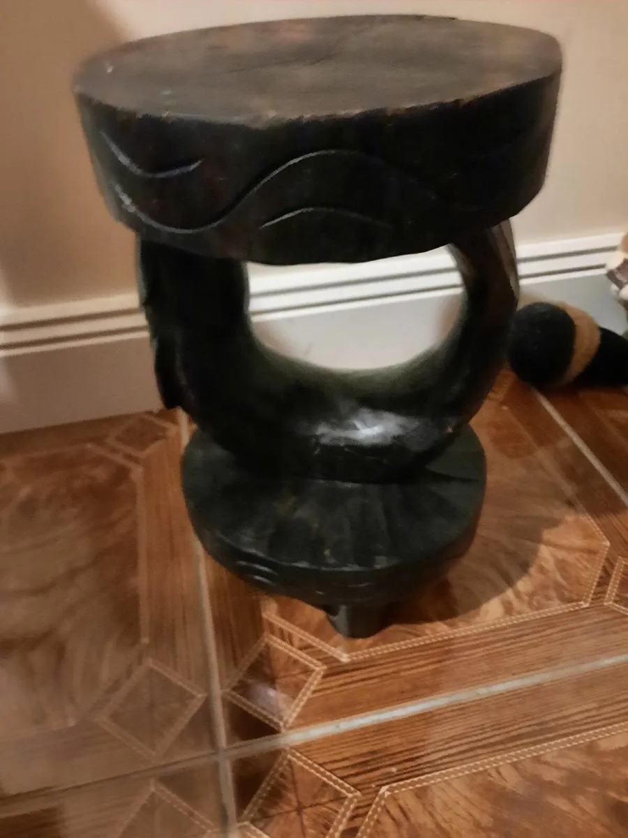 Antique stool - Image 1