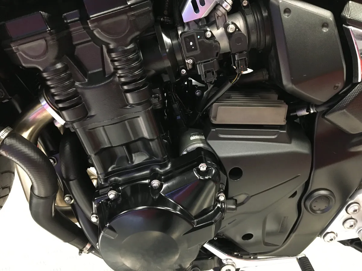 2011 Suzuki Bandit S 650 ''LIKE NEW'' - Image 4