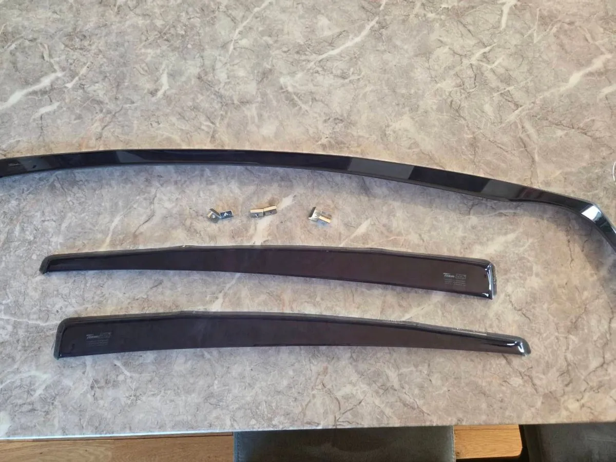 Heko seat leon wind deflectors - Image 1