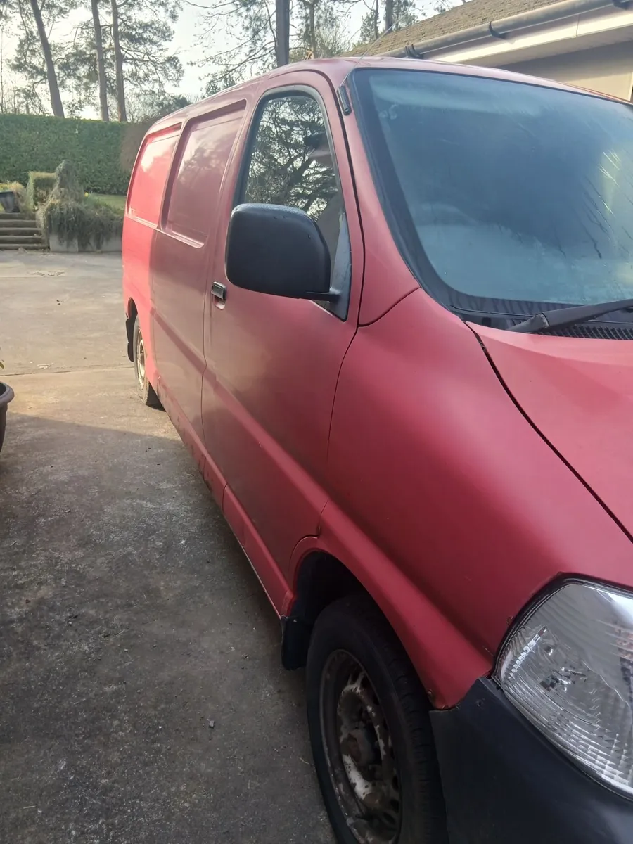 Toyota HiAce 2008 - Image 1