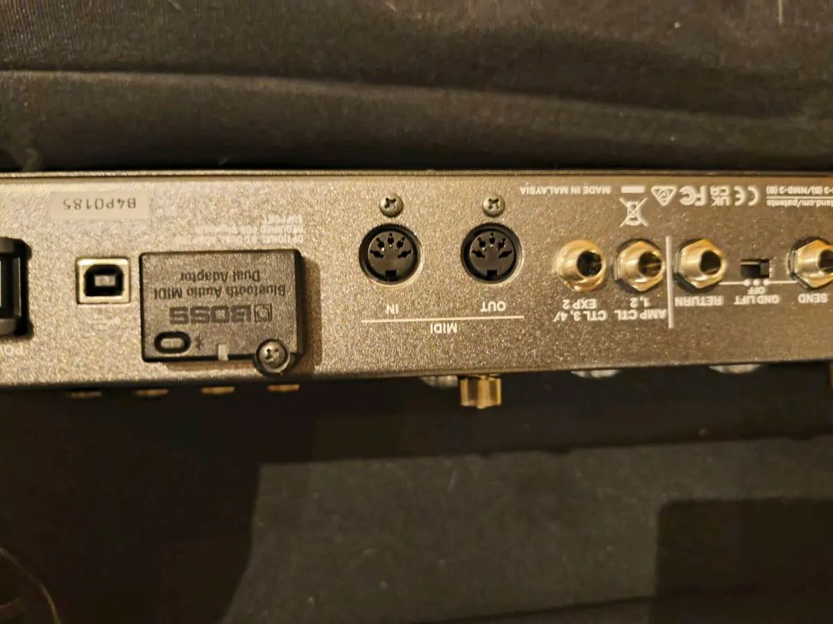 Boss GX100 multi effects unit - Image 4