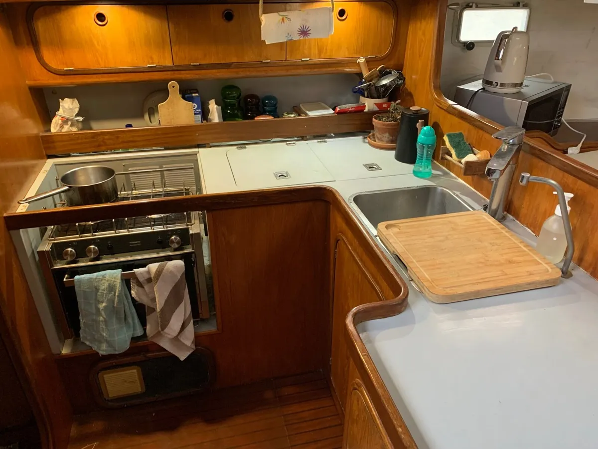 Sailing boat - Image 3