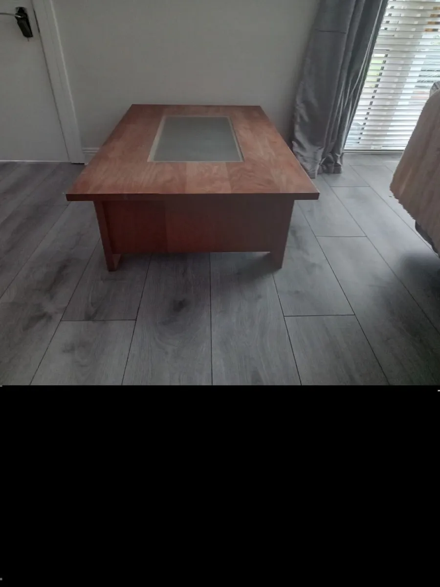 Coffee table solid wood - Image 1