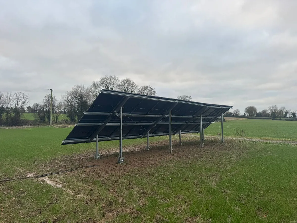 Ground mounting frame for 18 panels tree system - Image 2