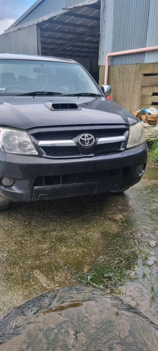 Toyota hilux - Image 1