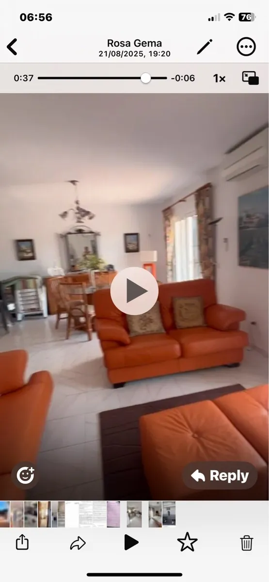 3+2 suite with poofs - Image 3