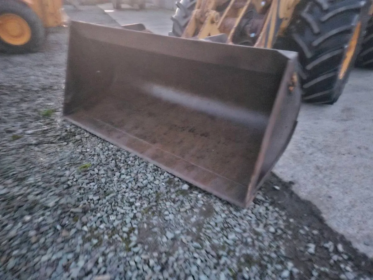 VENIERI  9015 - Image 3