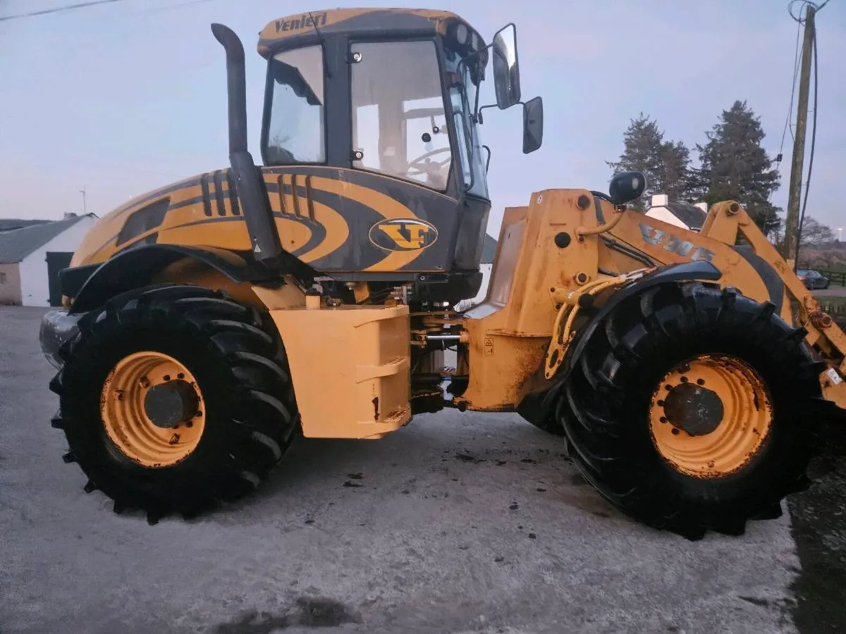 VENIERI  9015 - Image 1