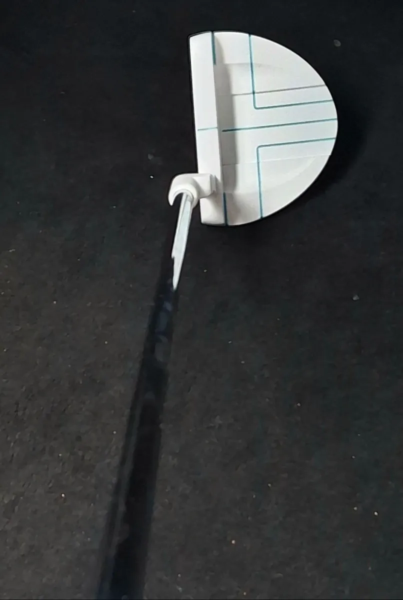 Golf Putter - Image 4