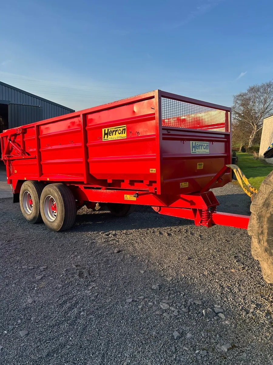 Grain Trailer - Image 3