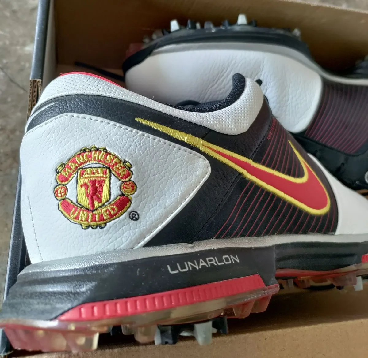 Nike Man United Golf shoes 8uk New - Image 2