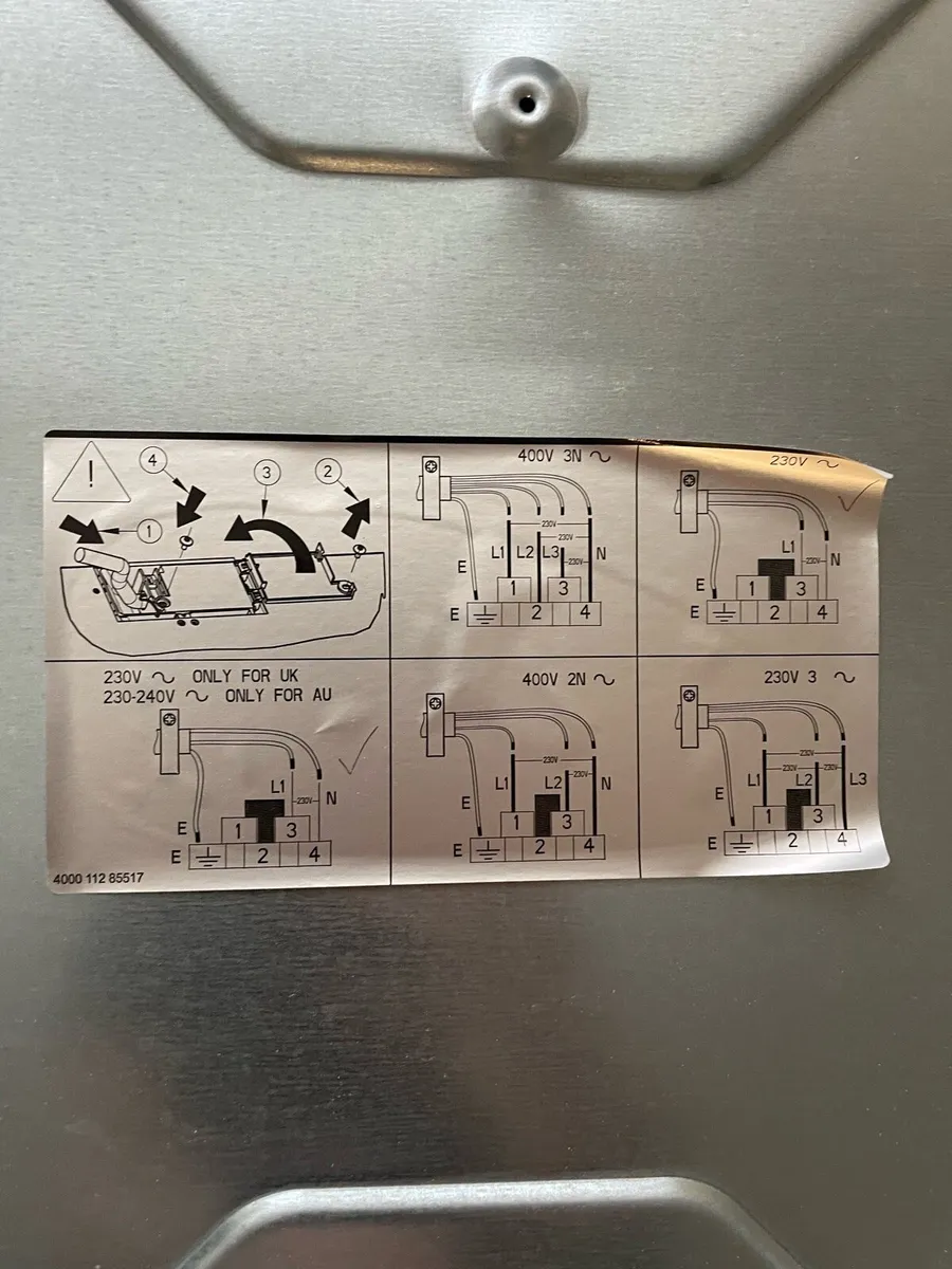 Electric Hob (Only 2 Weeks Use) - Image 4