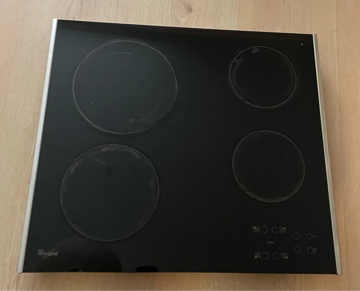Electric Hob (Only 2 Weeks Use) - Image 1