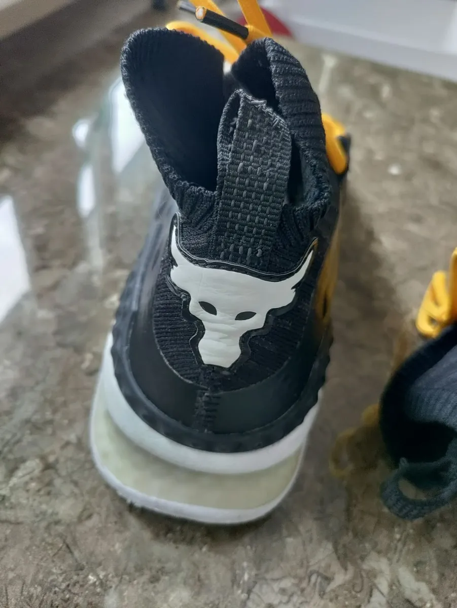 Under Armour Project Rock trainers Size 8uk 42.5eu - Image 3