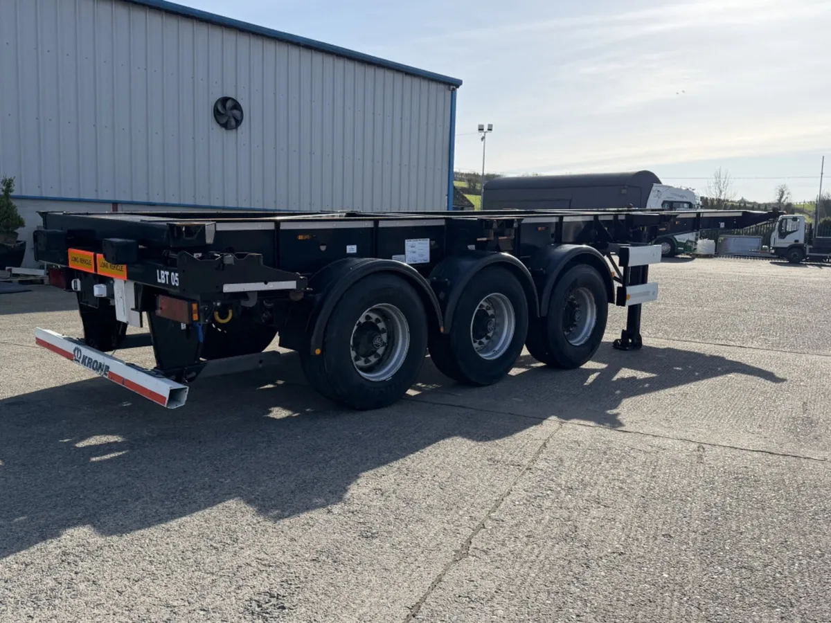 2022 KRONE SLIDING SKELETAL TRAILER - Image 2