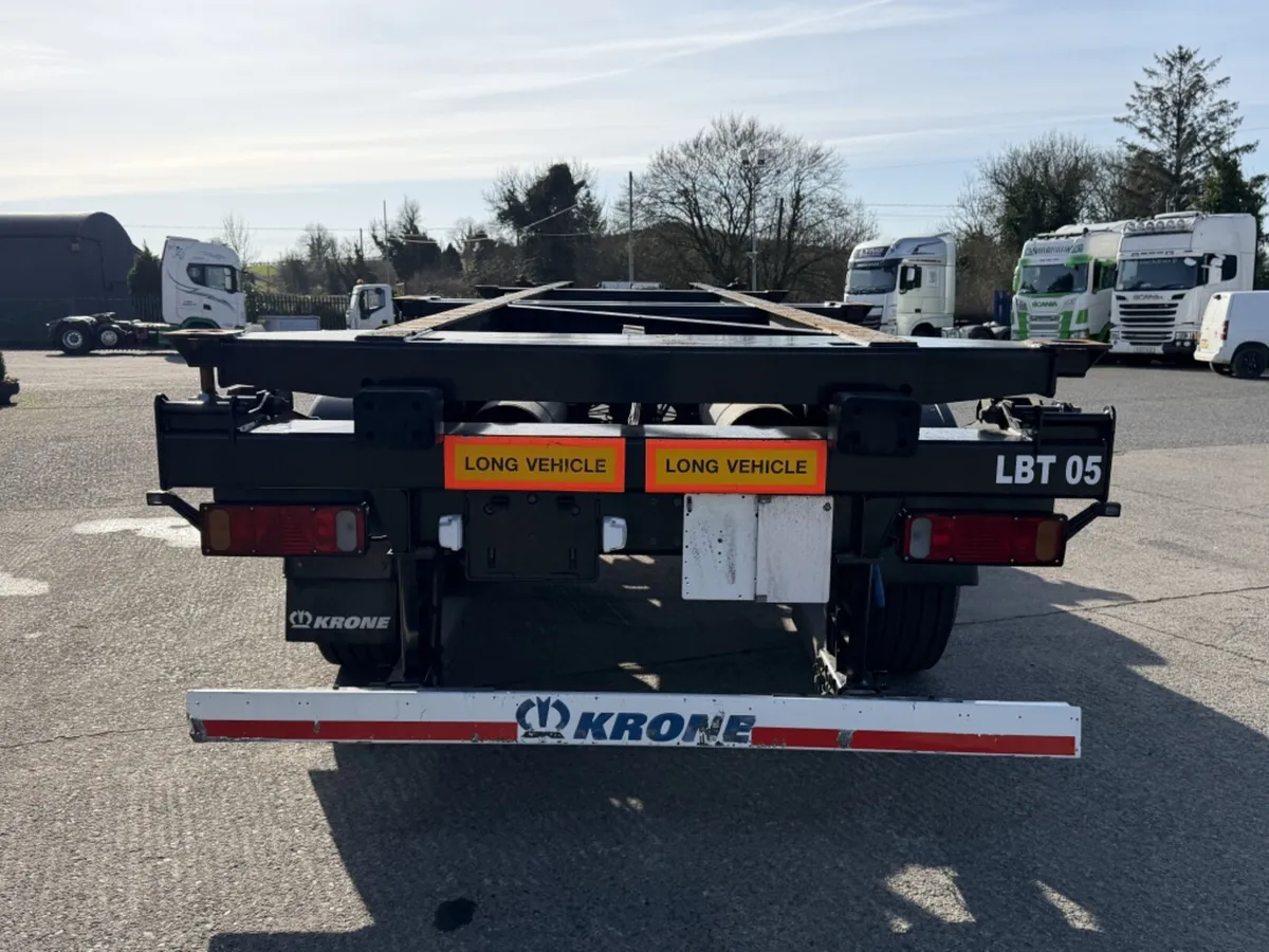 2022 KRONE SLIDING SKELETAL TRAILER - Image 3